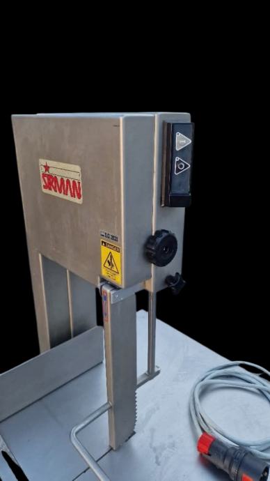 img-692790aa97a96b7690e9eaa3